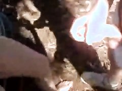 רון פלדמן מזיין את טלי בחוץ