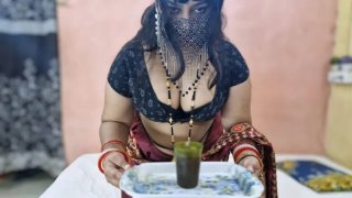 Desi Stepmom Gets Horny With Stepson S Friend   Hot Indian Aunty Fuck In 4k