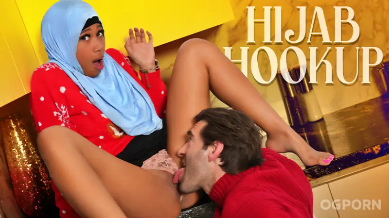 It’s Christmas, Skyla Sun