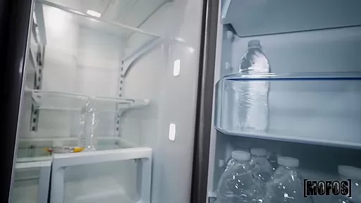 Lets Post It Hold Em, Fold Em, Or Fuck Em   Sakura Lin And Mike Ox