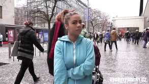 Young Gypsy Blows Fat Dick And Gets Fucked Outdoor For Cash