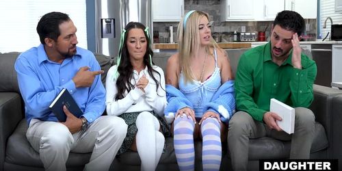 Freya Von Doom And Lola Cheeks Tongue Each Other In Front Of Their Stepdads