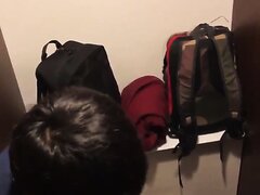 日本人 トイレ ハッテン 口内射精① Japanese Spy Toilet Blowjob