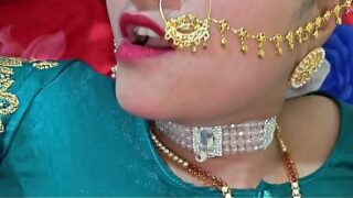 Beutiful Indian Amateur Couple In Bedroom Sex Clear Hindi Audio