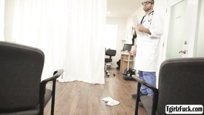 Trans Cummer Bareback Ass Fucking Fucks By Her Doctor