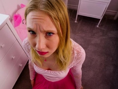 Stepdaughter Gets Claimed By Her Dad With A Hard Creampie