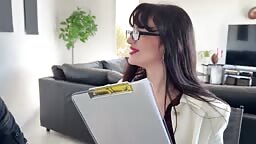 JacquieEtMichelTV Lola Spanish Class Is Caliente 01 05 2026