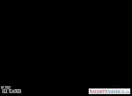 Stockinged India Summer Gets Facialized 2