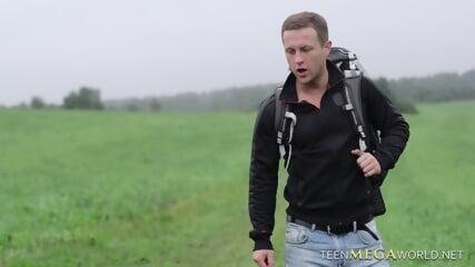 Arwen Gold   Lucky Hiker